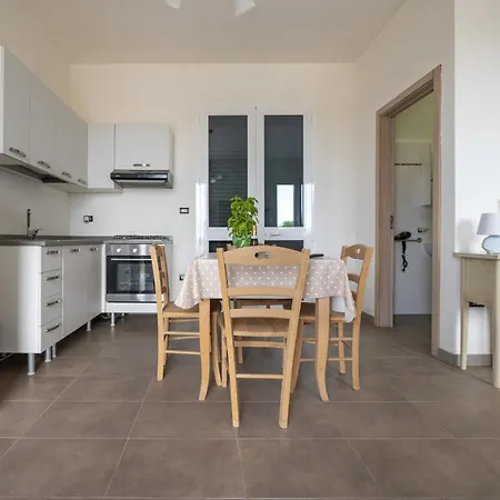 Muma House Отранто